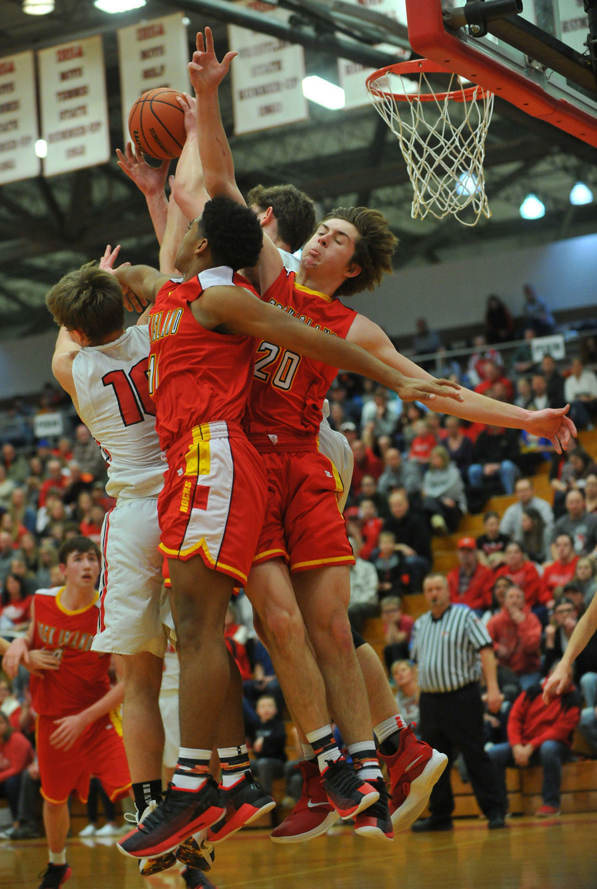Rock Island vs Pekin boys Class 4A Regional